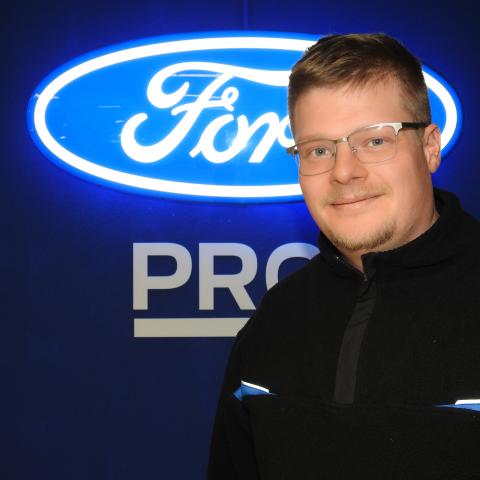 Mitarbeiter Luis Volken